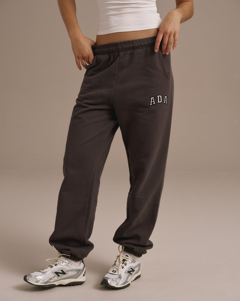 ADA Sweatpants - Coffee Bean