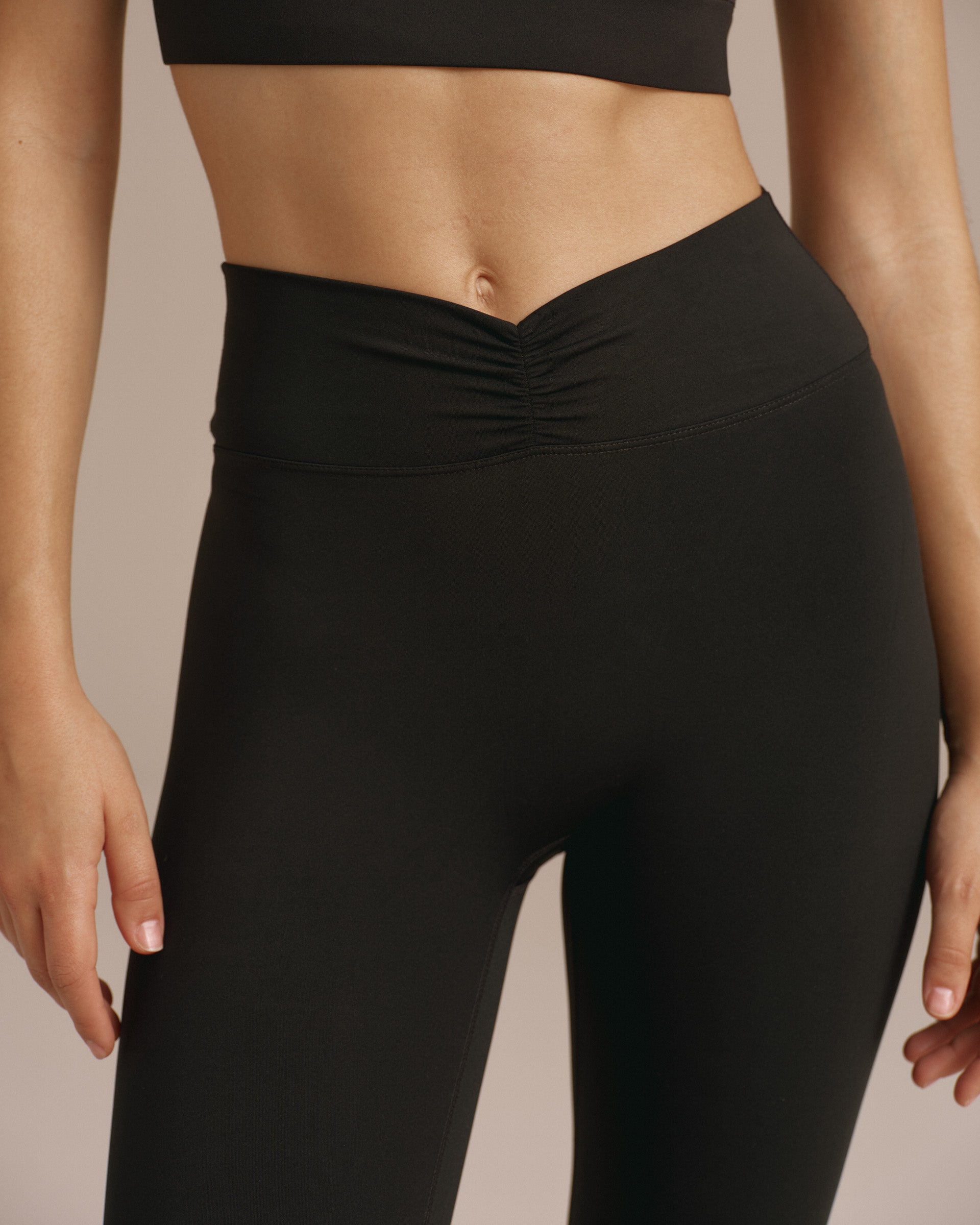 Ultimate Ruched Front Leggings - Black