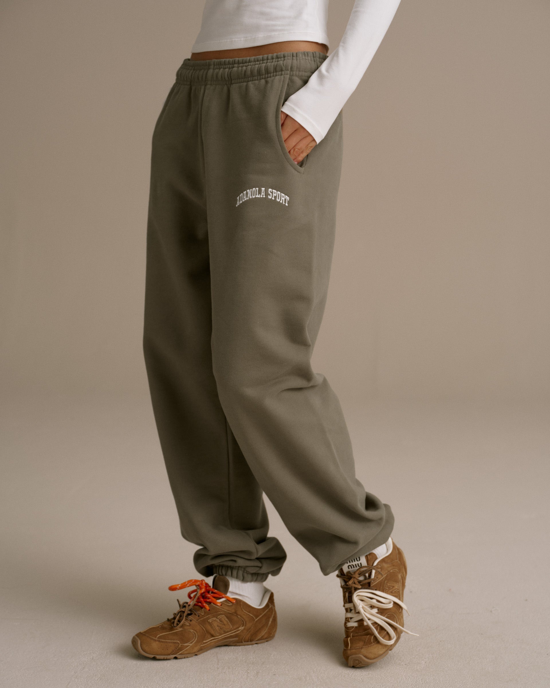 AS Sweatpants - Olive Green